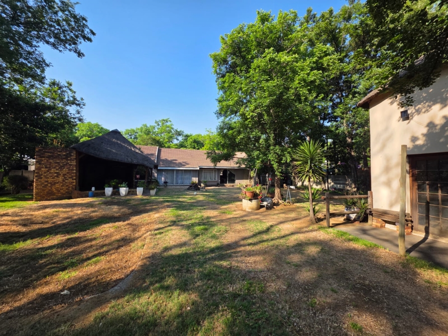 5 Bedroom Property for Sale in Sasolburg Ext 4 Free State